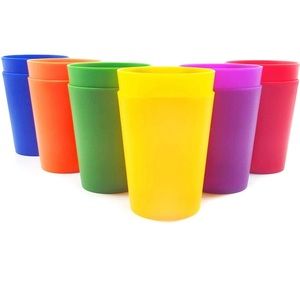💛 3/$15 18-Ounce Plastic Tumblers
